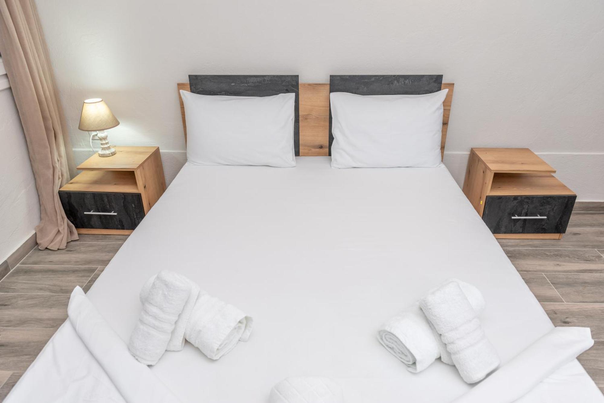 Medusa Rooms Kallithea  Eksteriør bilde
